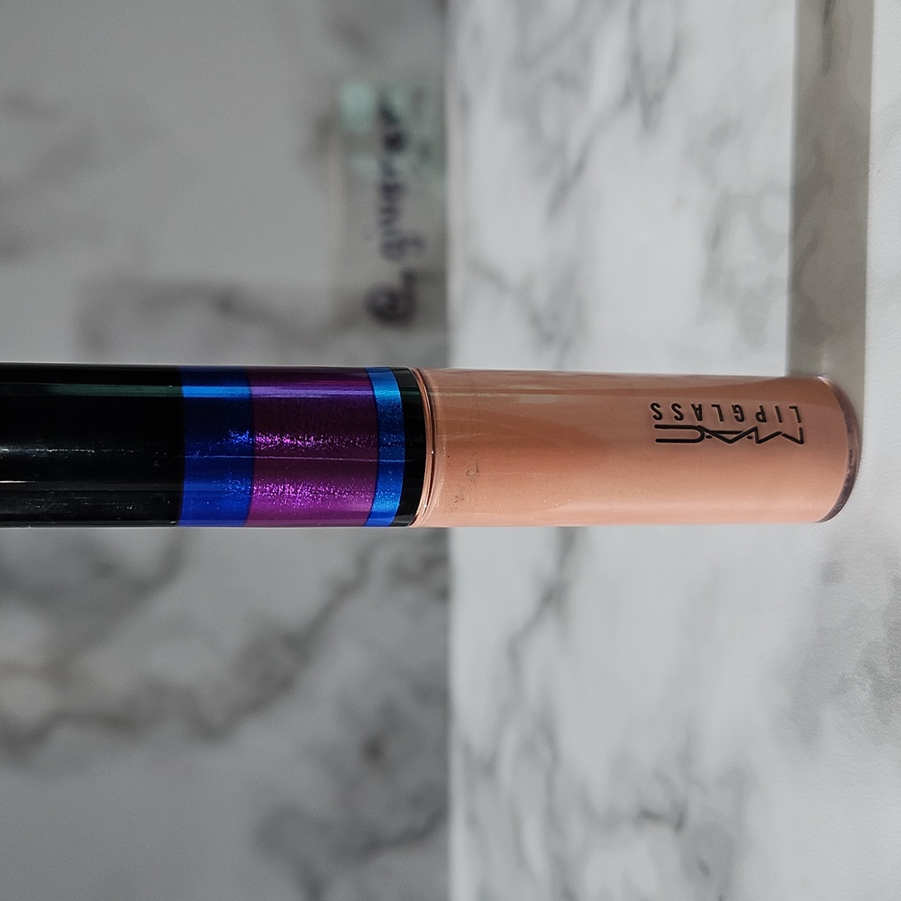 ROCKET TO THE MOON NWOB LE MAC LIPGLASS